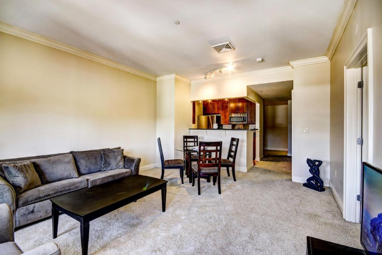 Harbor Apartments Free Indoor Parking Baltimore Exterior foto